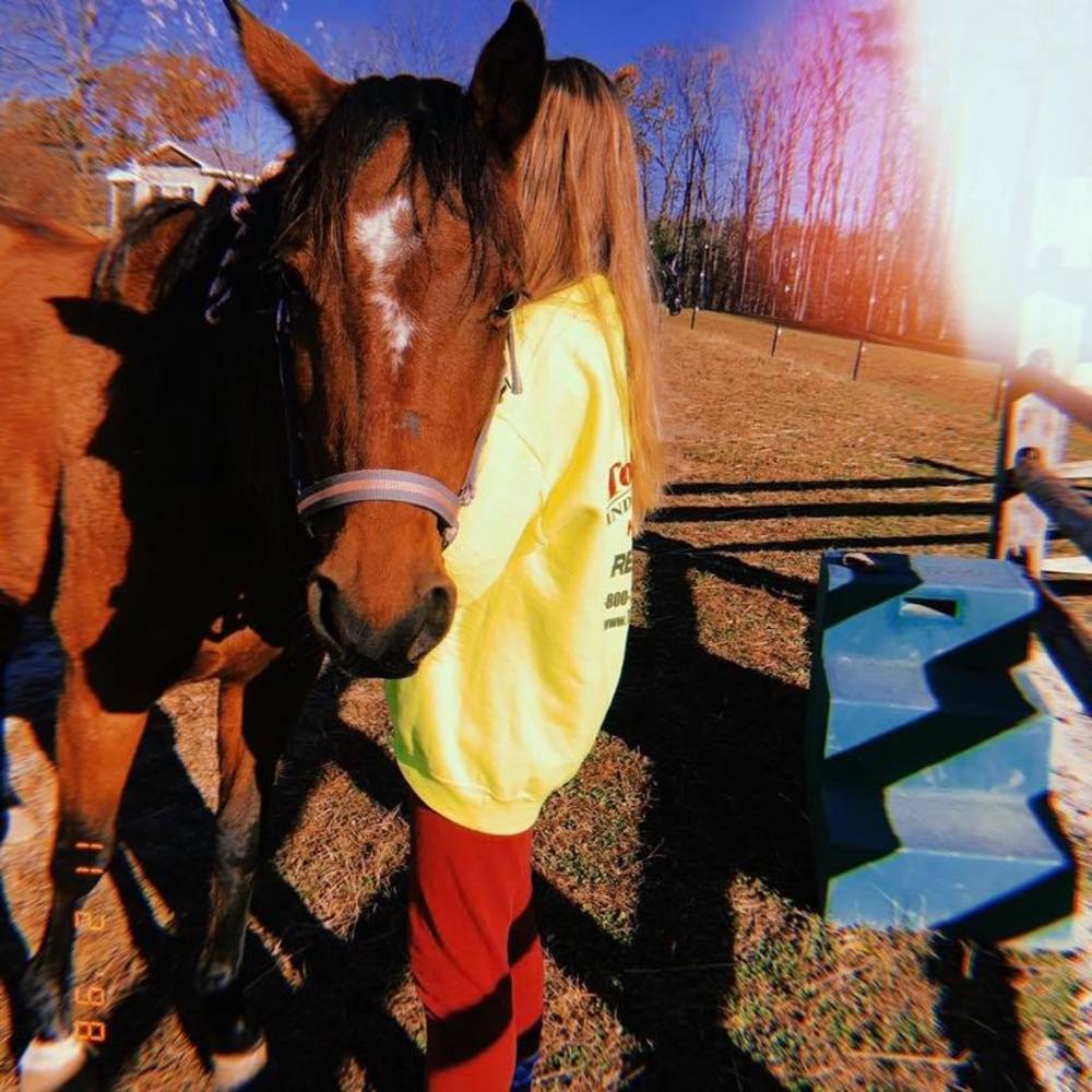 Meet your Posher, Hannah